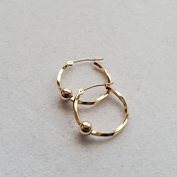 10K Yellow Gold Hoop Earrings - Picture 3 of 14